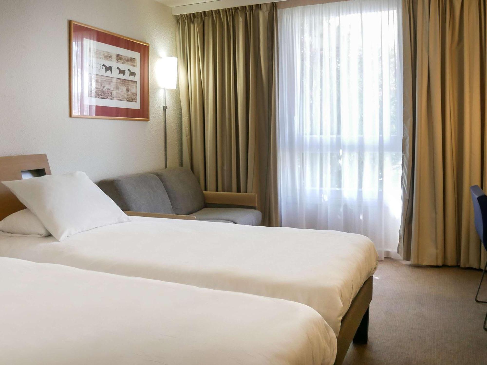 Novotel Atria Nimes Centre المظهر الخارجي الصورة