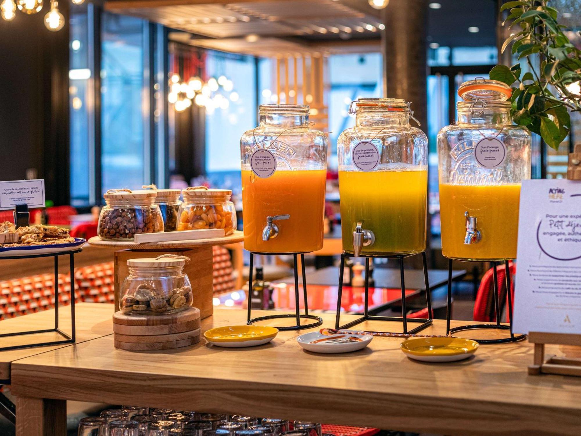 Novotel Atria Nimes Centre المظهر الخارجي الصورة
